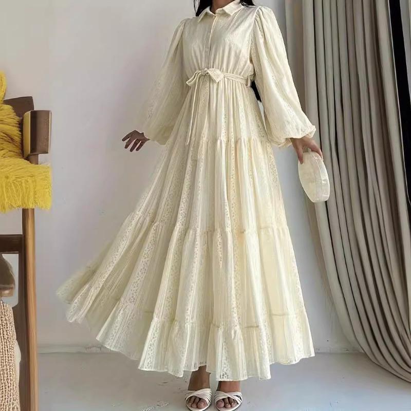 MH1660lace lapel robe fashionable