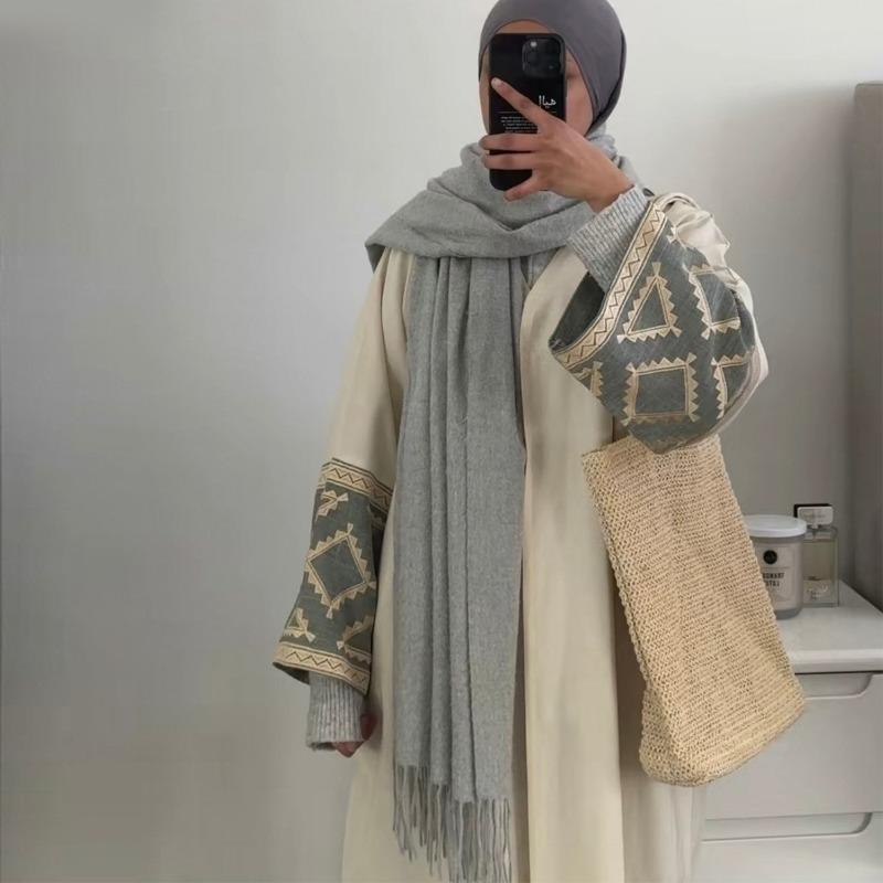 MH1256 Embroidered Elegant Cardigan Robe abayaL