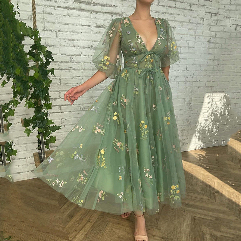 MH0430 Green Tulle Ball Dress Bubble Sleeve V-Neck Sexy Long Dress